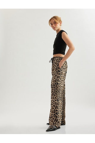 Koton Rahat Kesim Leopar Desenli Geniş Paça Pantolon Bej Desenli 5sak40151uw Ekru Desenli Ekru