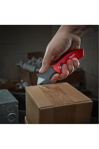 Milwaukee Fastback Compact Maket Bıçağı 4932471356