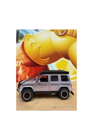 Mercedes Benz G63 G550 Model Araba Plastik Sesli Işıklı Açılan Kapılar Mercedes Brabus G550 Çok Renkli