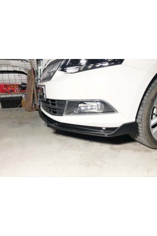Skoda Fabia Yeni Kasa Ön Tampon Eki Bodykit Karlık Lip