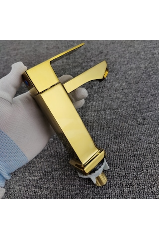 Yunboo Ev Banyo Lavabo Tek Soğuk Su Kranı, Altın Kaplama Dörtgen Tipi, Dayanıklı Malzeme, Ev Kullanıma Uygun Altın