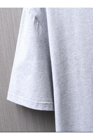 Erkek Gri Oversize Küçük Baskılı T-shirt Gri