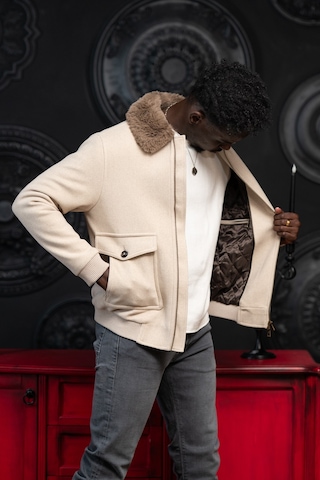 Slimfit Kürklü Sabit Yaka Beli Lastikli Astarlı Kaşe Mont Krem