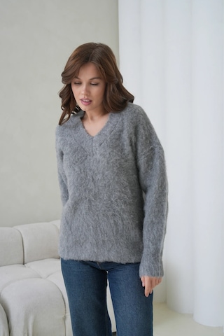 Kadın V Yaka Sakal Dokulu Şardonlu Oversize Triko Kazak 8695 Antrasit