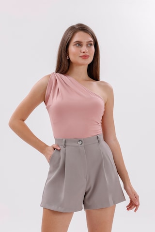 Genius Store Fundachoosesxgenius Kadın Pileli Şort İç Göstermez Lamineli Kadın Şort Pileli-şort Gri