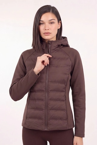 CEMO Kapüşonlu Softshell Kollu Şişme Kadın Mont Kahverengi