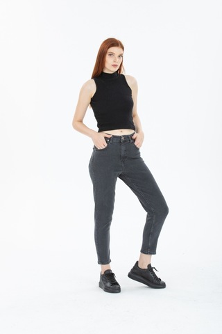Kadın Antrasit Yüksek Bel Yumuşak Dokunuşlu Rahat Kesim Mom Jeans Kot Pantolon Antrasit