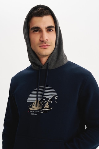 AR-MA Arma Erkek Kapüşonlu Sweatshirt Örme 3 İplik Şardonlu, Yazı Baskılı,cepsiz, Sade Ve Şık, Regular Fit K30254628901 Lacivert