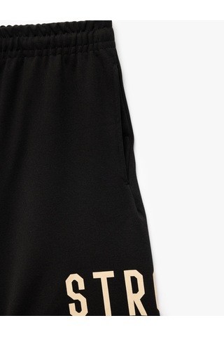 Koton Viskon Karışımlı Beli Bağcıklı Baskılı Bermuda Oversize Spor Şort Siyah 5sam40023nk Siyah