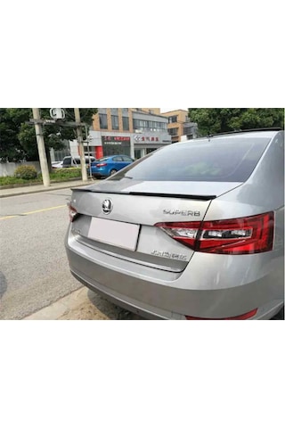 Skoda Superb Rs Boyalı Spoiler Pianoblack 2015-2019 Arası