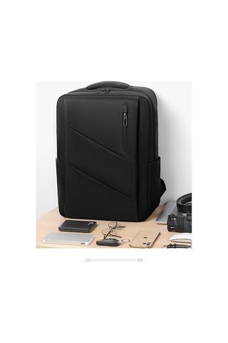 Novahub Sones Usb Şarjlı 17 Laptop Çanta, Su Geçirmez Siyah Siyah