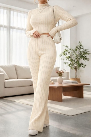Intive Lingerie Kadın Ekru Çizgili Boğazlı Crop Top Ve Yüksek Bel Eşofman Takımı Spor Şık Kombin