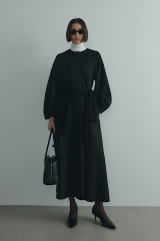 Suud Collection Siyah Kaia Düğmeli Maxi Elbise