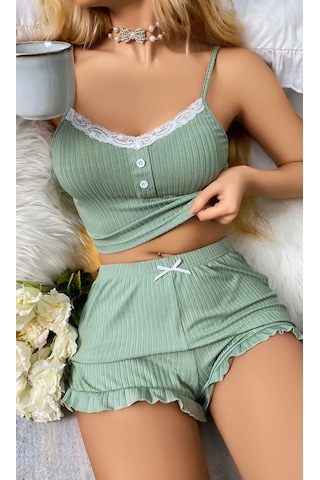 Kadın Yeşil Dantel Detaylı Şortlu Gecelik Pijama Takımı 5014