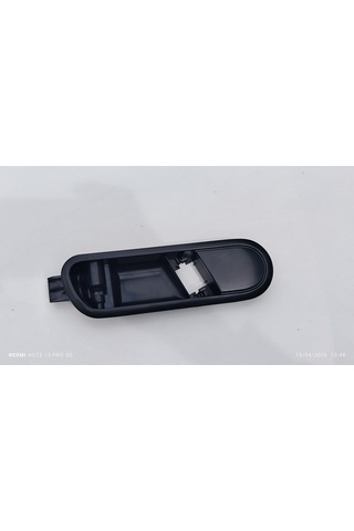 Seat Cordoba 2002-2008 Sağ Ön Kapı İç Açma Çerçevesi