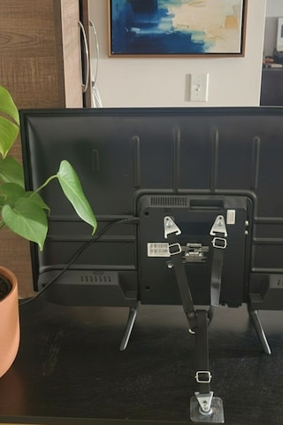 Y Tipi Metal Toka Mobilyaya Kendinden Yapışkanlı Lcd Tv Kemeri Çoçuk Deprem Koruma Güvenlik Askısı