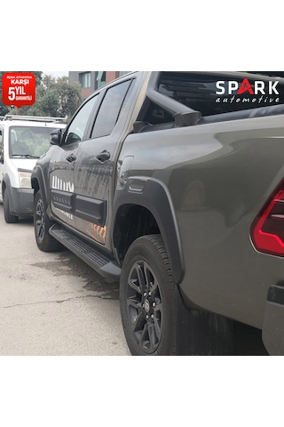 Toyota Hilux 2021- Yılı Ve Sonrası Uyumlu Kapı Dodik 4 Parça