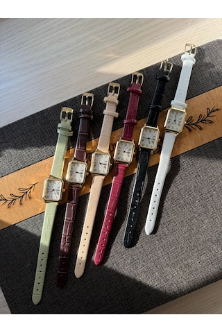 Retro Minimal Deri Kordon Vintage Kadın Kol Saati Bordo Kordon Altın 04596052