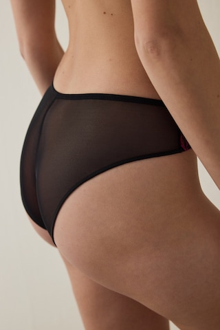 Penti Siyah Broderie Slip Külot