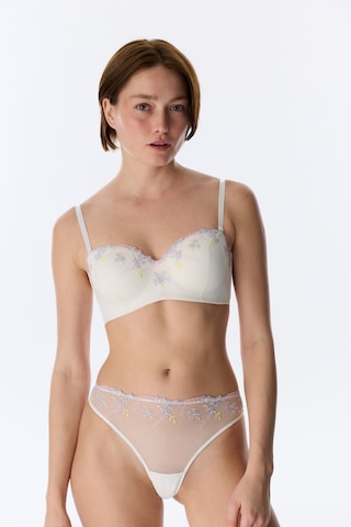 Penti Kırık Beyaz Lotus Straplez Broderie Balenli Sütyen