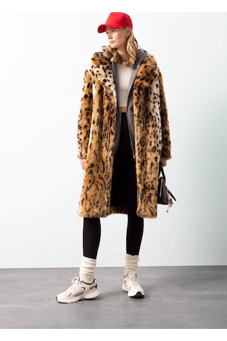 DeFacto Relax Fit Leopar Desenli Ceket Yaka Cepli Uzun Suni Kürk Kaban D4005AX24WNBN561 Kahve