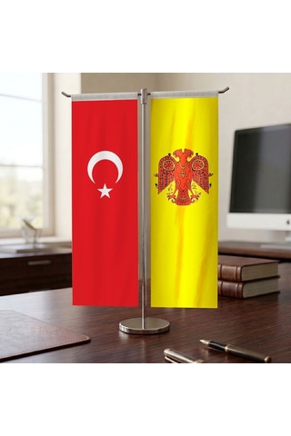 Oğuz Devleti Ve Türk Bayrağı Kırlangıç T Tipi Masa Bayrak Takımı Diğer Oğuz Devleti Ve Türk Bayrağı Kırlangıç T Tipi Masa Bayrak Takımı Diğer