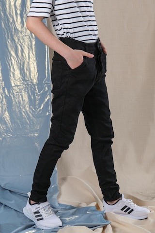 Erkek Çocuk Dar Paça Siyah Kot Pantolon 001