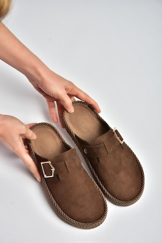 Fox Shoes Y596148402 Kahverengi Süet Önü Kapalı Sapo Terlik