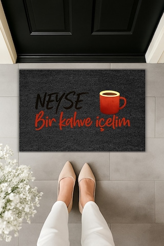 Rugmood Modern Dijital Baskı - Neyse Bir Kahve İçelim - Kapı Önü Paspası Siyah