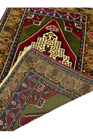 El Dokuma Kök Boya Taşpınar Halısı 102x155 Yeşil %100 Yün Halı Yeşil