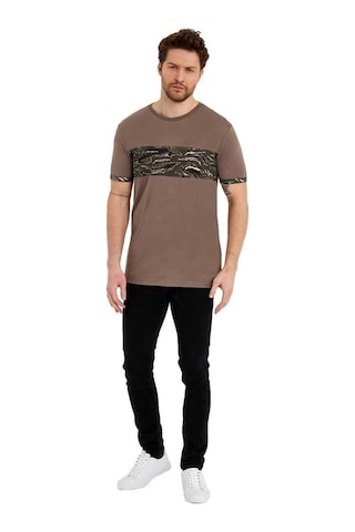 Bisiklet Yaka Kısa Kollu Desenli Penye Erkek Tshirt Coffee Kahverengi
