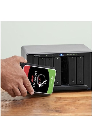 Seagate 10TB Ironwolf ST10000VN000 3.5'' 256MB 7200 Rpm Nas Disk