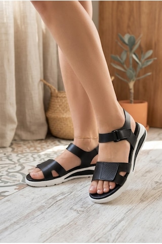 Shoetek Hesva Kadın Sandalet Bilekten Bantlı Siyah Deri