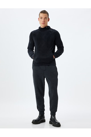Koton Spor Sweatshirt Boxy Kapşonlu Polar Kalın Kumaşlı Fermuar Detaylı Kanguru Cepli Siyah 5wam70027nk