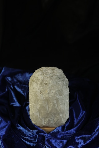 Çankırı Gri Doğal Tuz Lambası Ahşap Kaideli Dekoratif Ortam Lambası 1-2 Kg