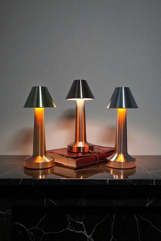 Parlaklığı Ayarlanabilir 3 Modlu Şarjlı Masa Lambası Beyaz