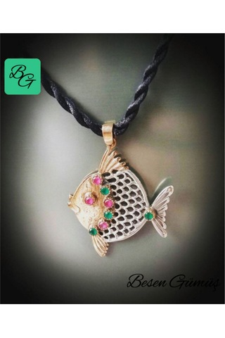 Kırmızı Yeşil Taşlı Otantik Balık Kolye Rose - Gold - Gümüş