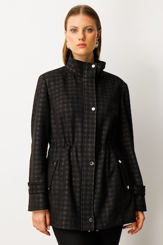 Ekol Kadın Büyük Beden Beli Lastikli Kazayağı Desenli Trenç 7541 Siyah Siyah