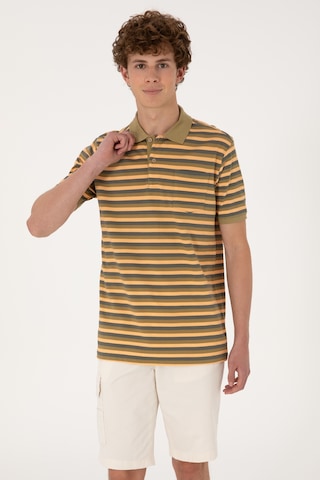 U.S. Polo Assn. Erkek Regular Fit Haki Polo Yaka Çizgili Tişört 50306794-VR027