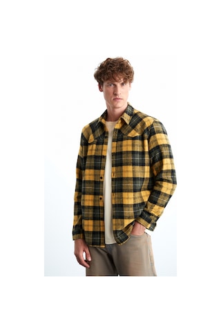 Allenı Erkek Pamuk Gömlek Yaka Relaxed Oduncu Safran Sarı Gömlek