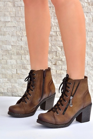 Fox Shoes Vizon Kalın Topuklu Kadın Bot C674150209