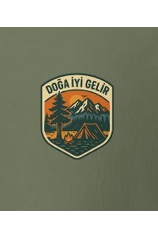 Wildstyle Doğa Terapisi Renkli Kamp Doğa Orman Huzur Rozet Baskılı Unisex Bisiklet Yaka Pamuklu Tişört Haki
