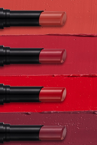 Flormar Yarı Parlak Stick Ruj- Creamy Stylo Lipstick -002 Blushy -8682536013628