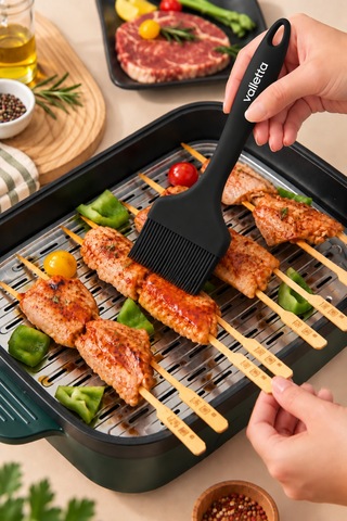 Premium Yanmaz Yapışmaz Isıya Dayanıklı Silikon Yumurta, Hamur Fırçası Siyah
