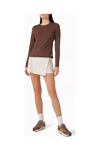 Vuori Lüks Yuvarlak Yaka Üst. Esnek & Nefes Alabilen, Günlük Konfor Kahverengi
