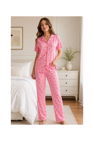 Veraura Lifestyle Pembe Kiraz Desenli Kısa Kollu Gömlek Yaka Milan Kumaş Kadın Pijama Takımı