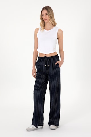 U.S. Polo Assn. Kadın Lacivert Çizgili Loose Relax Fit Kanvas Pantolon 50309105-VR033