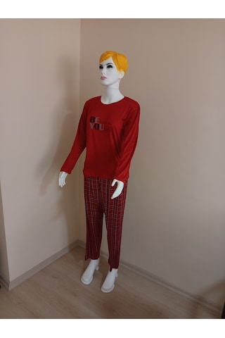 Kırmızı Önü Yazılı Altı Ekose Pijama Takımı Dowry