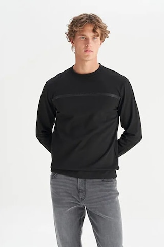 Wrangler Erkek Sweat W2520534 001 Siyah Siyah