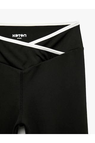 Koton Yüksek Bel Kemer Detaylı Slim Fit Spor Tayt Siyah 6sak40461nk